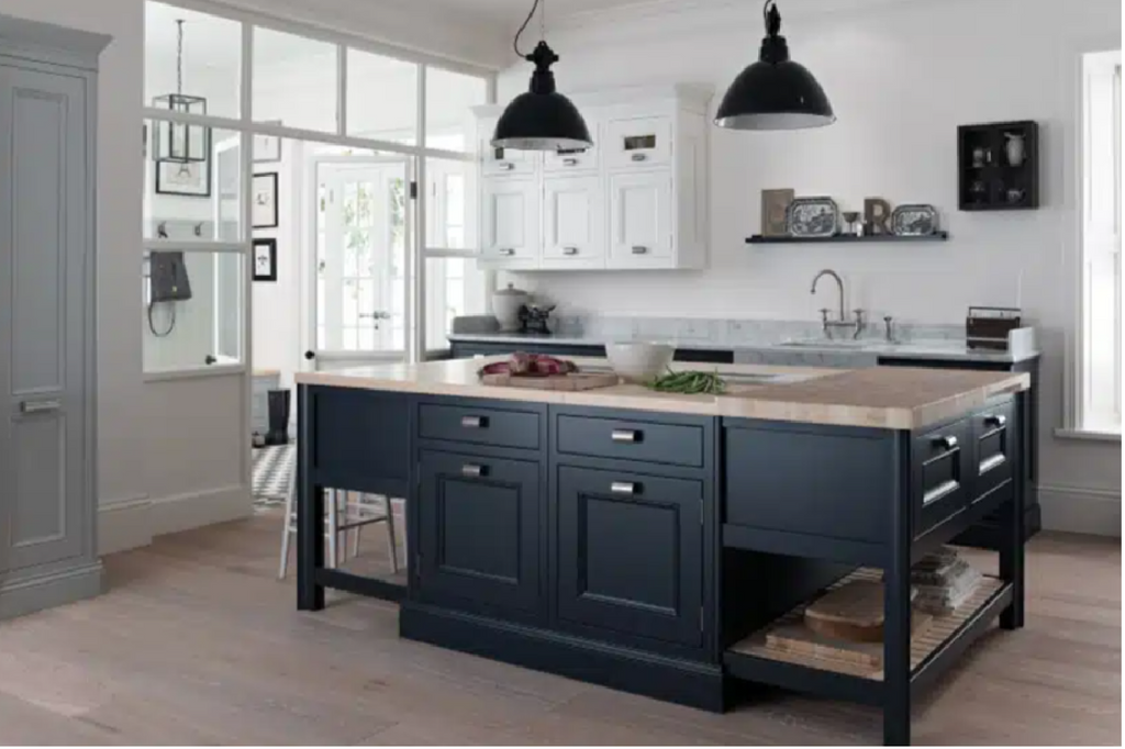 In-Frame Kitchen vs Standard Kitchen: A Comprehensive Guide for UK Homeowners